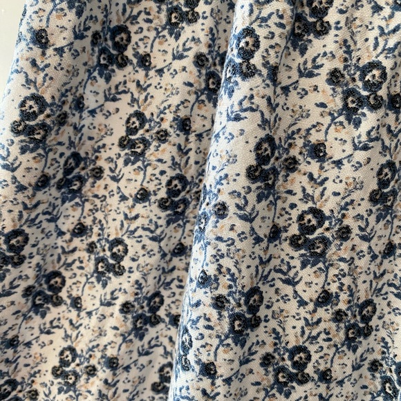 Loft Linen Floral Dress - Picture 5 of 6